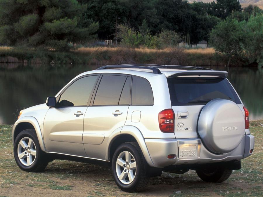  Toyota RAV4 2003 года  (US) (фото 4 из 11)